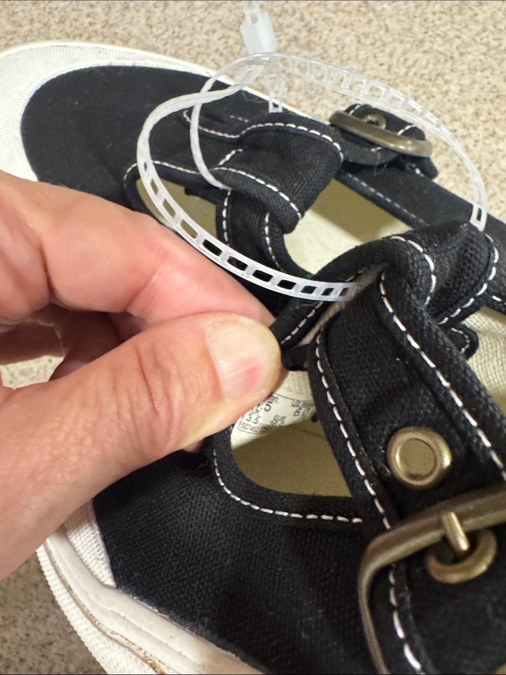Vans - Picture 5 of 5